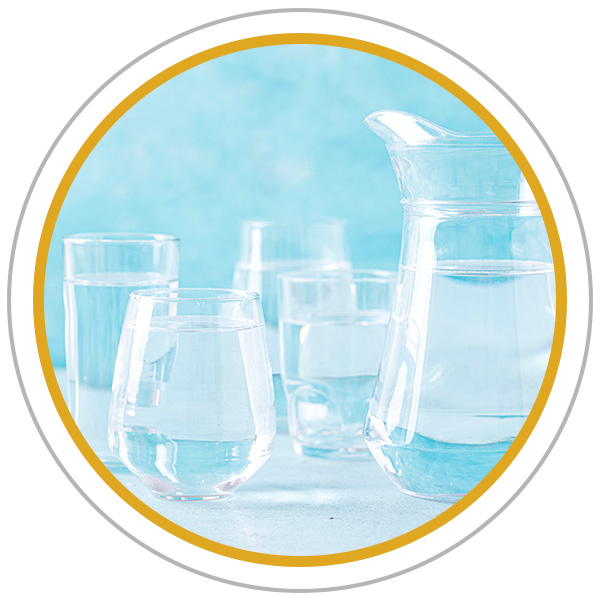 Bicchieri d'acqua infrangibili