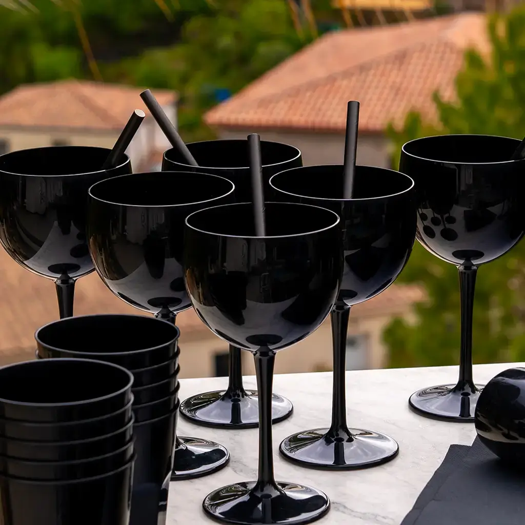 verre piscine noir incassable 40cl