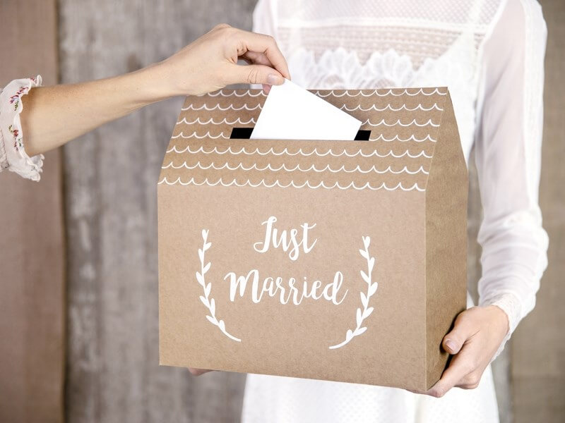 Urne en papier kraft avec inscription "Just Married"